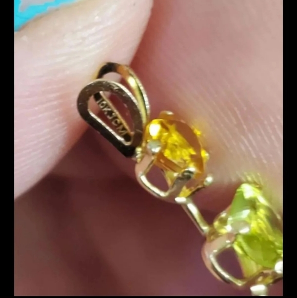 Solid 10k yellow gold genuine gemstone pendant! Garnet, peridot, citrine for a t - Picture 3 of 8